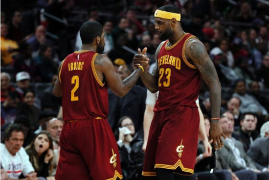 足球国足U23小将爆射破门，引网友赞叹（国足U23小将重炮破门，网友齐声点赞）