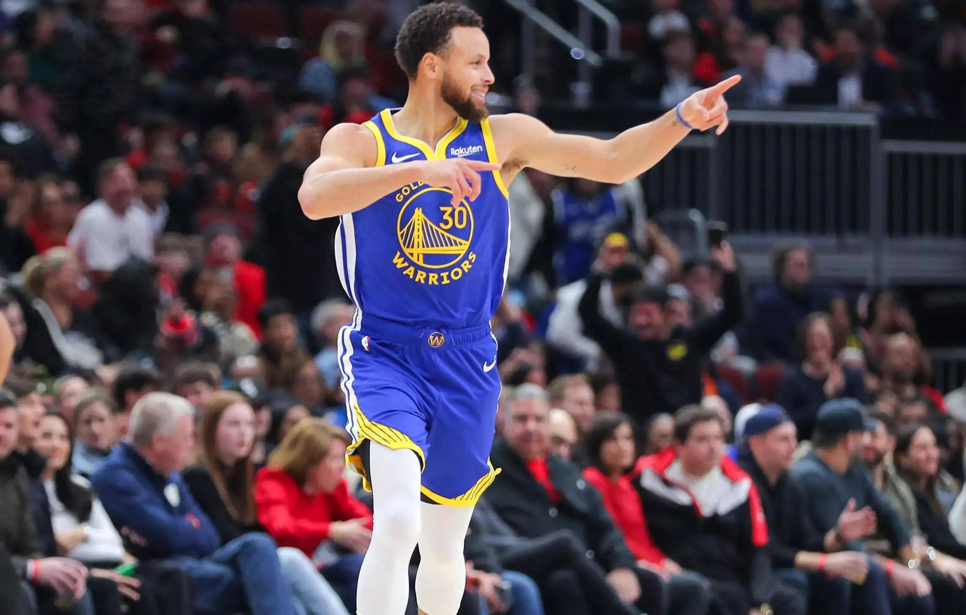 意媒：年薪300万欧的麦肯尼希望涨薪续约，但尤文不愿意接受（意媒：麦肯尼年薪300万欧欲加薪续约，尤文不愿答应）