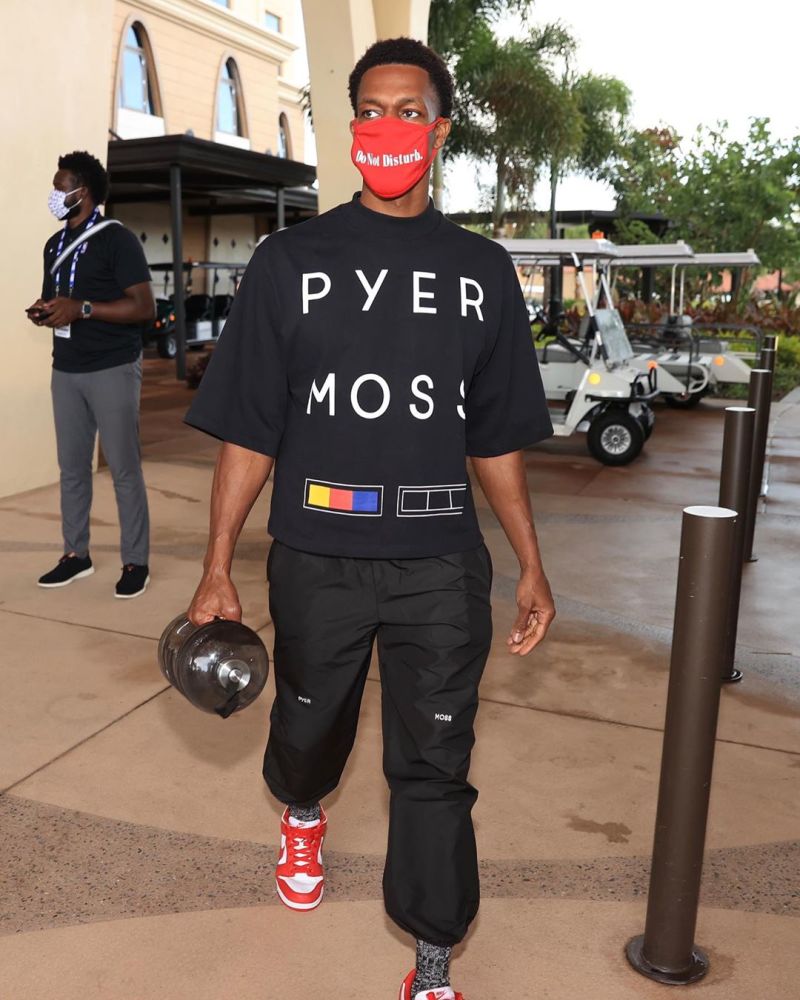 篮球湖人替补阵容得分爆炸，创赛季新高（湖人替补火力全开，得分刷新赛季新高）